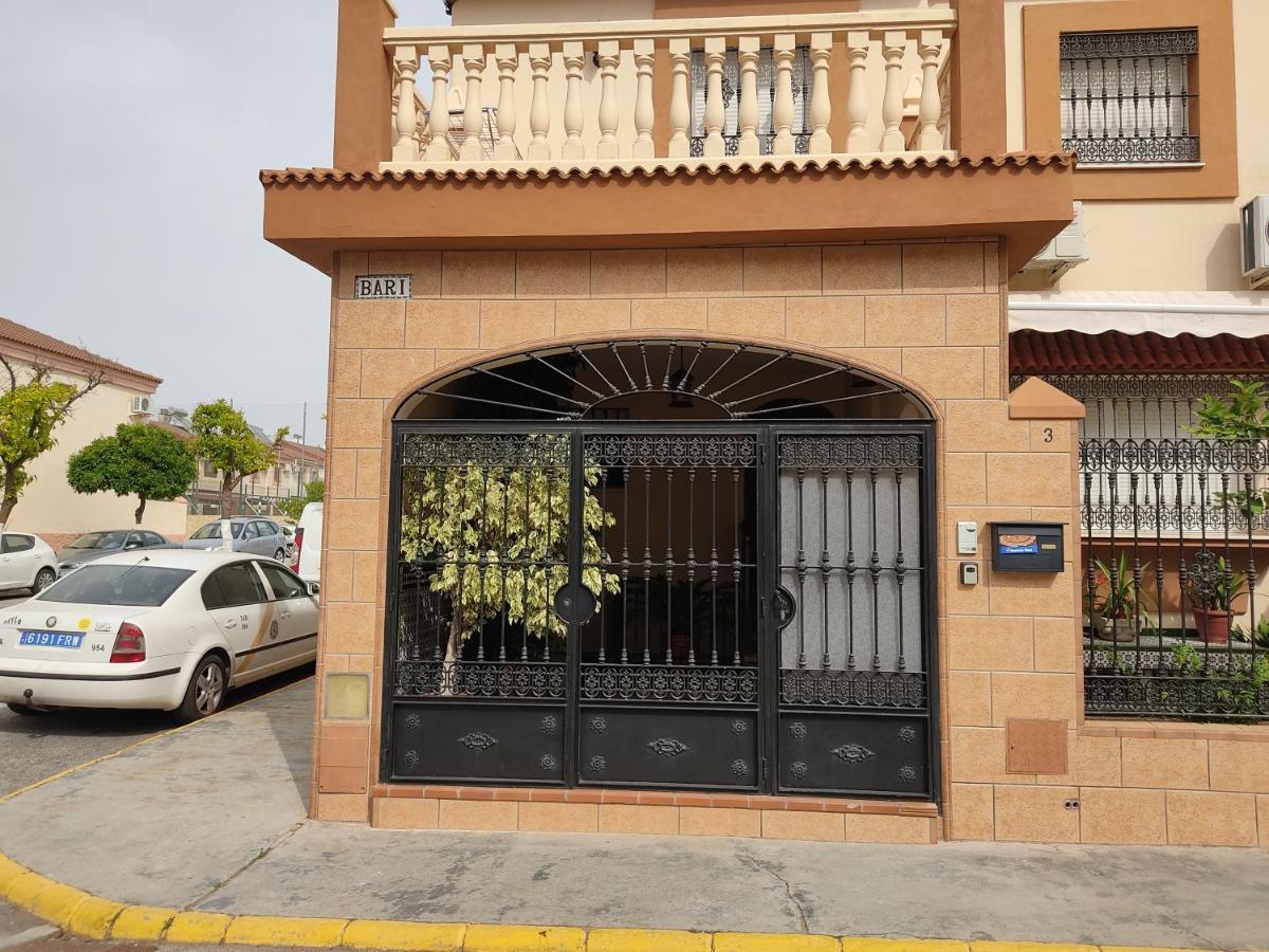 Montequinto Apartamento 50M En Semisotano دوس إرماناس المظهر الخارجي الصورة