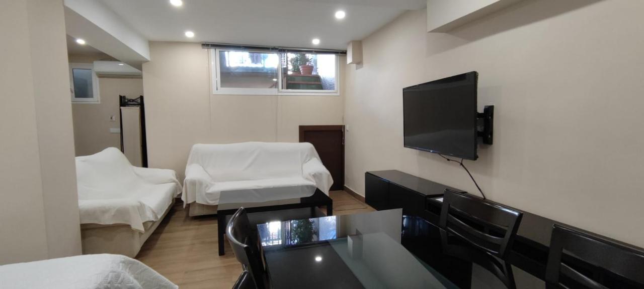 Montequinto Apartamento 50M En Semisotano دوس إرماناس المظهر الخارجي الصورة