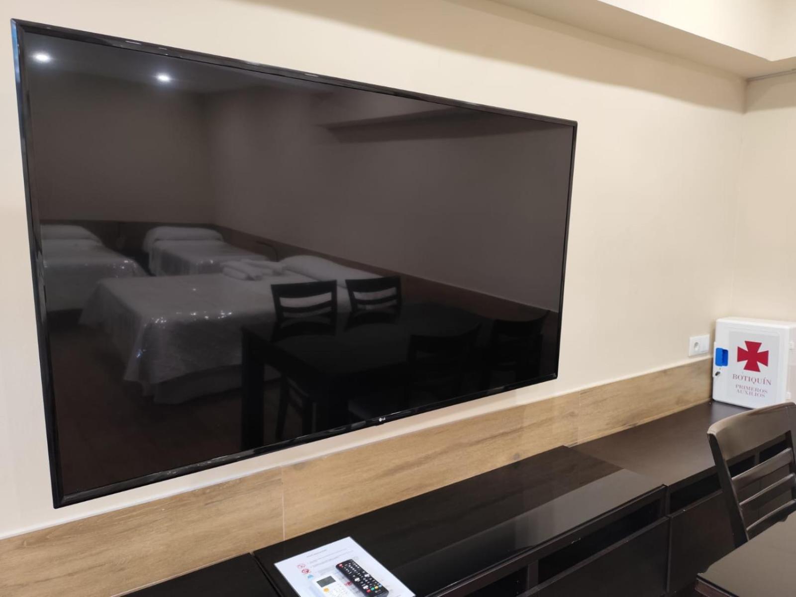 Montequinto Apartamento 50M En Semisotano دوس إرماناس المظهر الخارجي الصورة